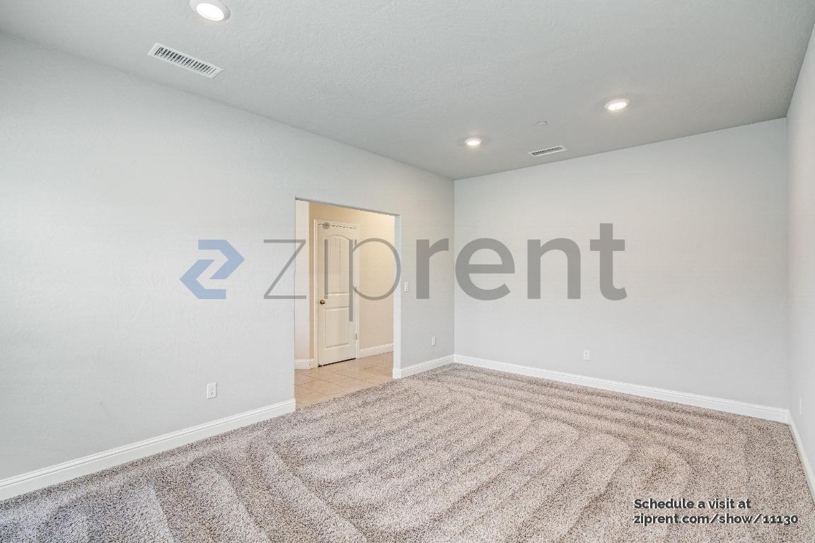 6967 East Robinson Avenue - Photo 2 of 20