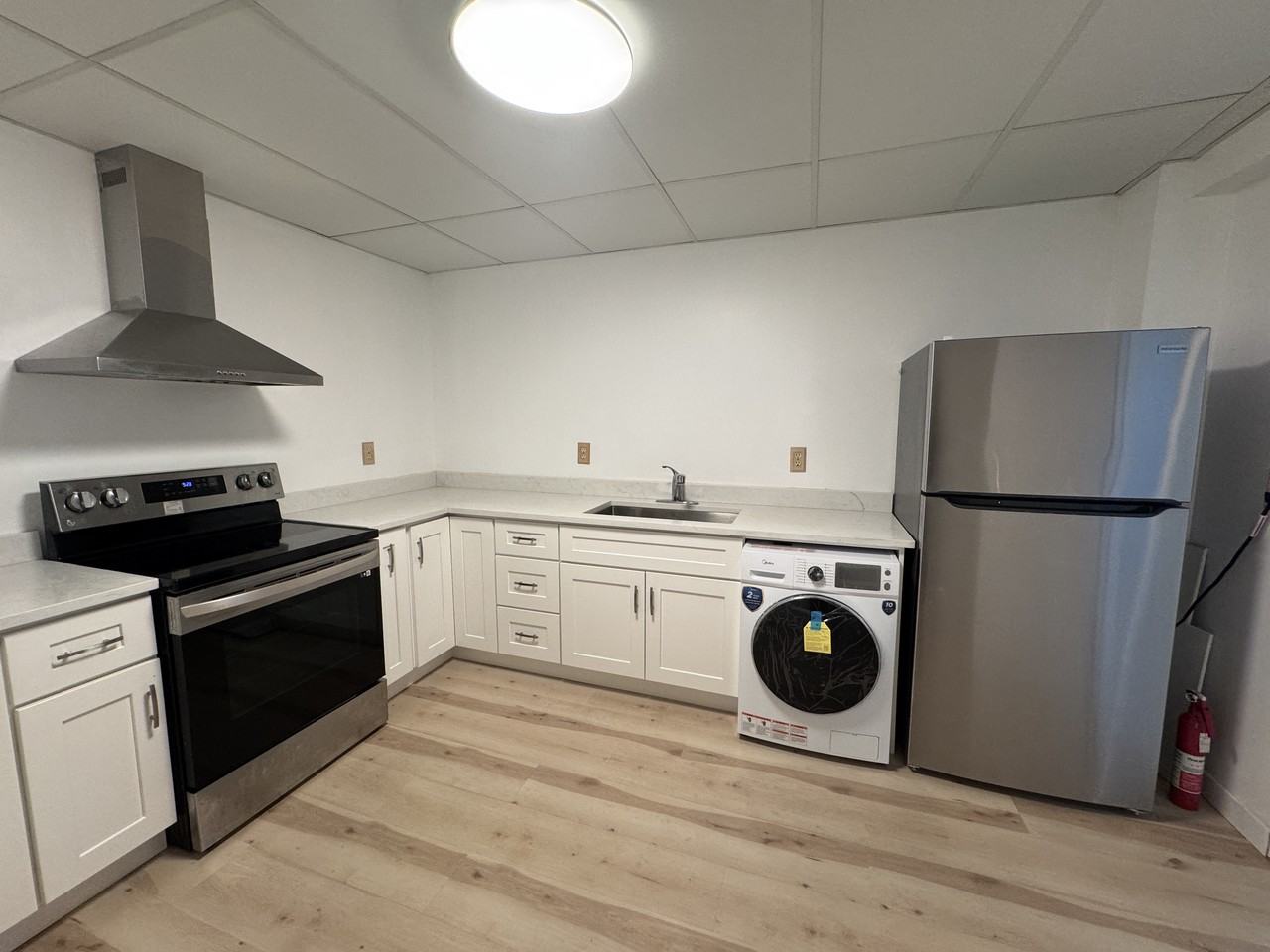 1410 Lynwood Avenue - Photo 3 of 11