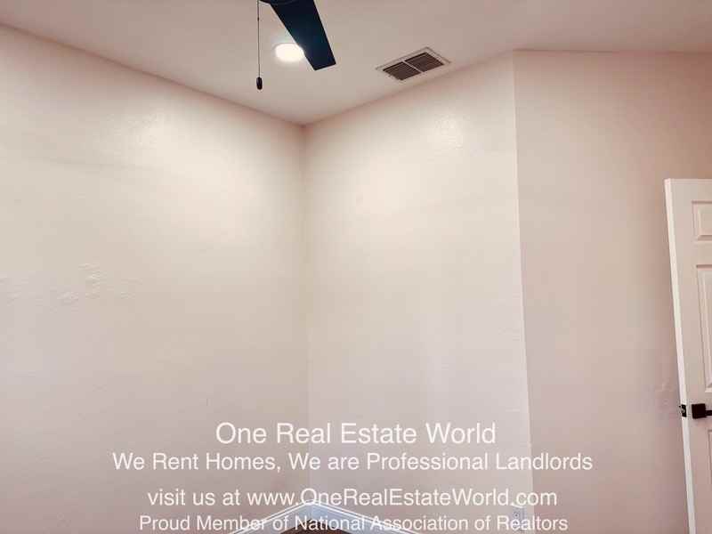 13507 Summerton Dr - Photo 4 of 50