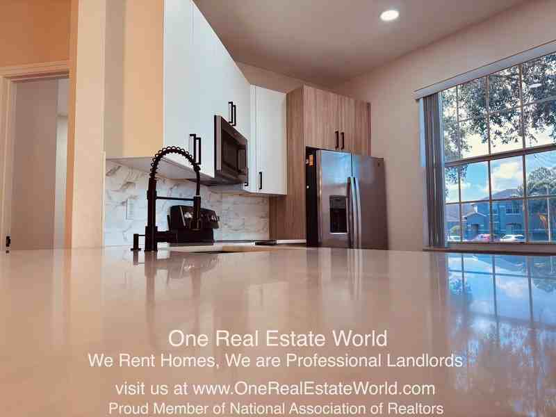 13507 Summerton Dr - Photo 5 of 50