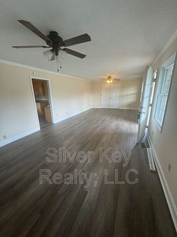 106 County Road - Photo 7 of 22