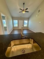 featured image of 103 Woodlawn Ave