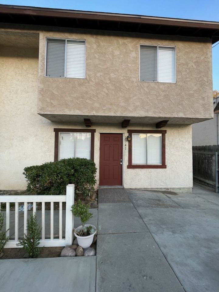 2741 Menlo Ave, San Diego, CA 92105 3 Bedroom Apartment for 3,150