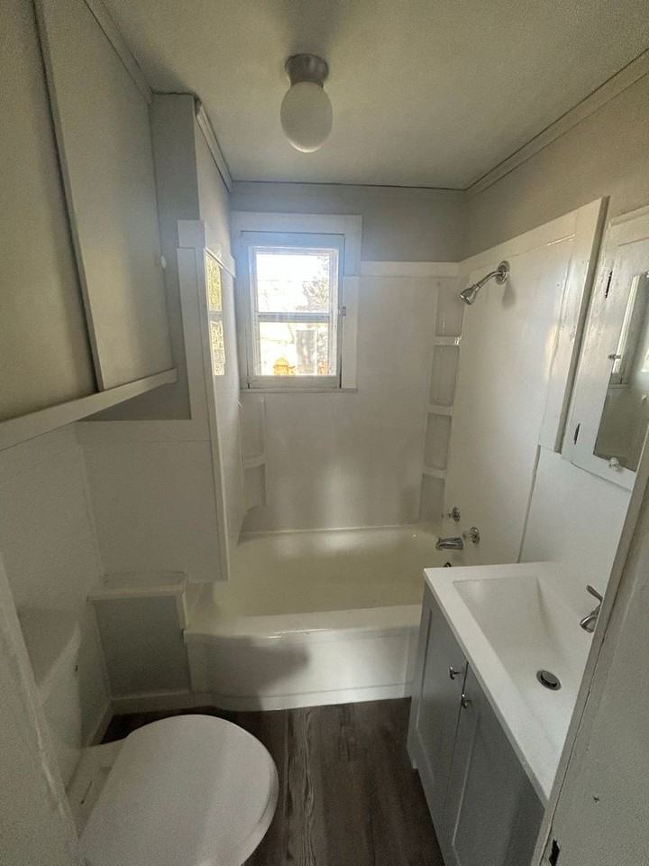 628 Garrison Ave - Photo 6 of 16