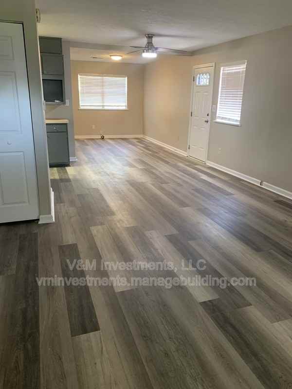 3837 Wem Dr - Photo 2 of 32