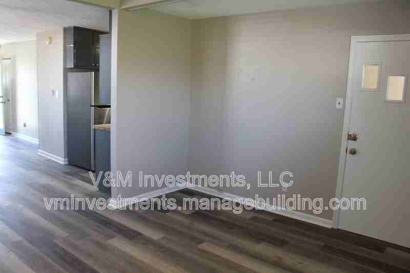 3837 Wem Dr - Photo 4 of 32