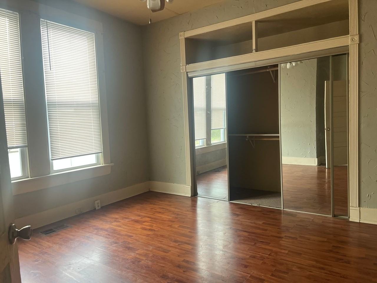 1728 Highland Ave - Photo 5 of 12