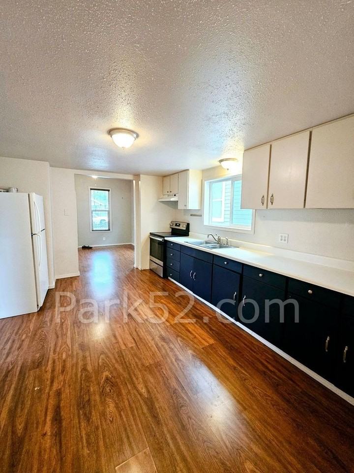 3012 S Melrose St - Photo 7 of 22
