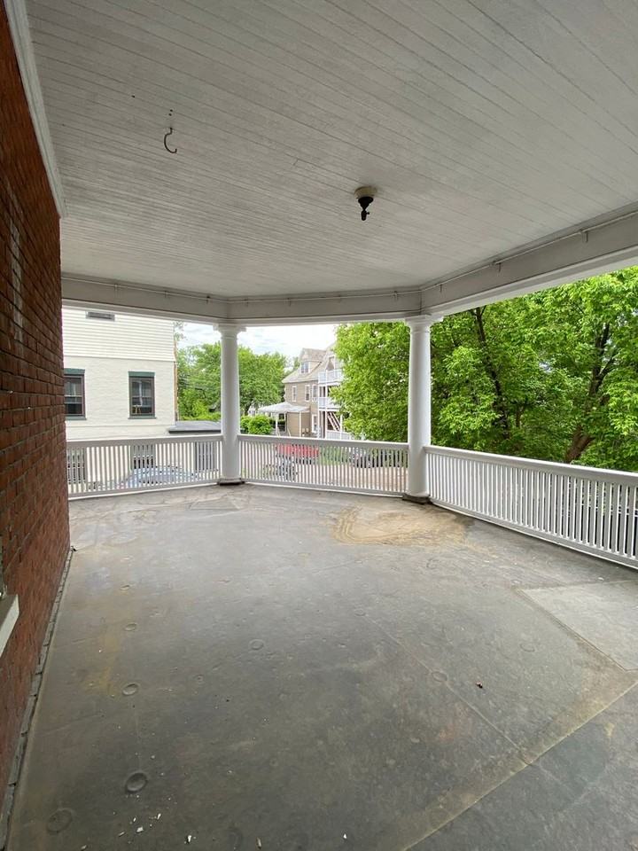 207 South Union St - Photo 6 of 18