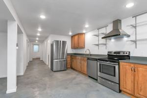 featured image of 1852 Elaine Dr