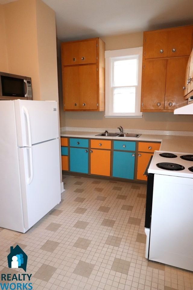 926 South 14th Street - Photo 5 of 18