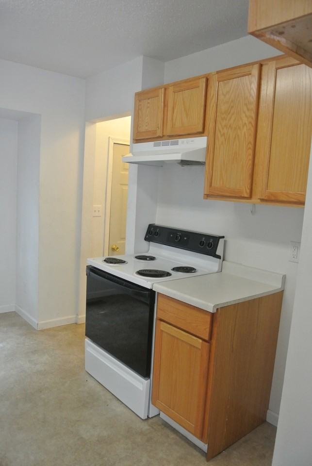 525 12th St Nw - Photo 4 of 9