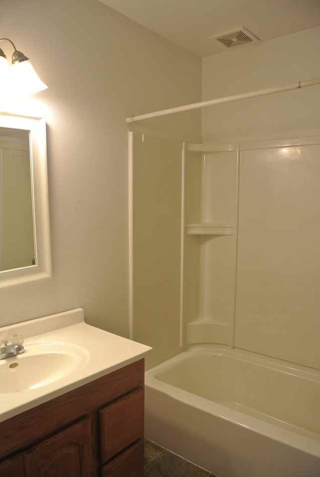 525 12th St Nw - Photo 6 of 9