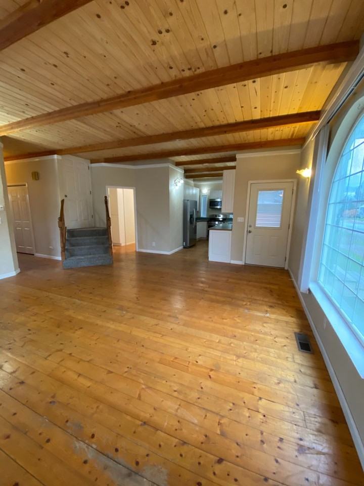 236 E Madison Ave - Photo 4 of 14