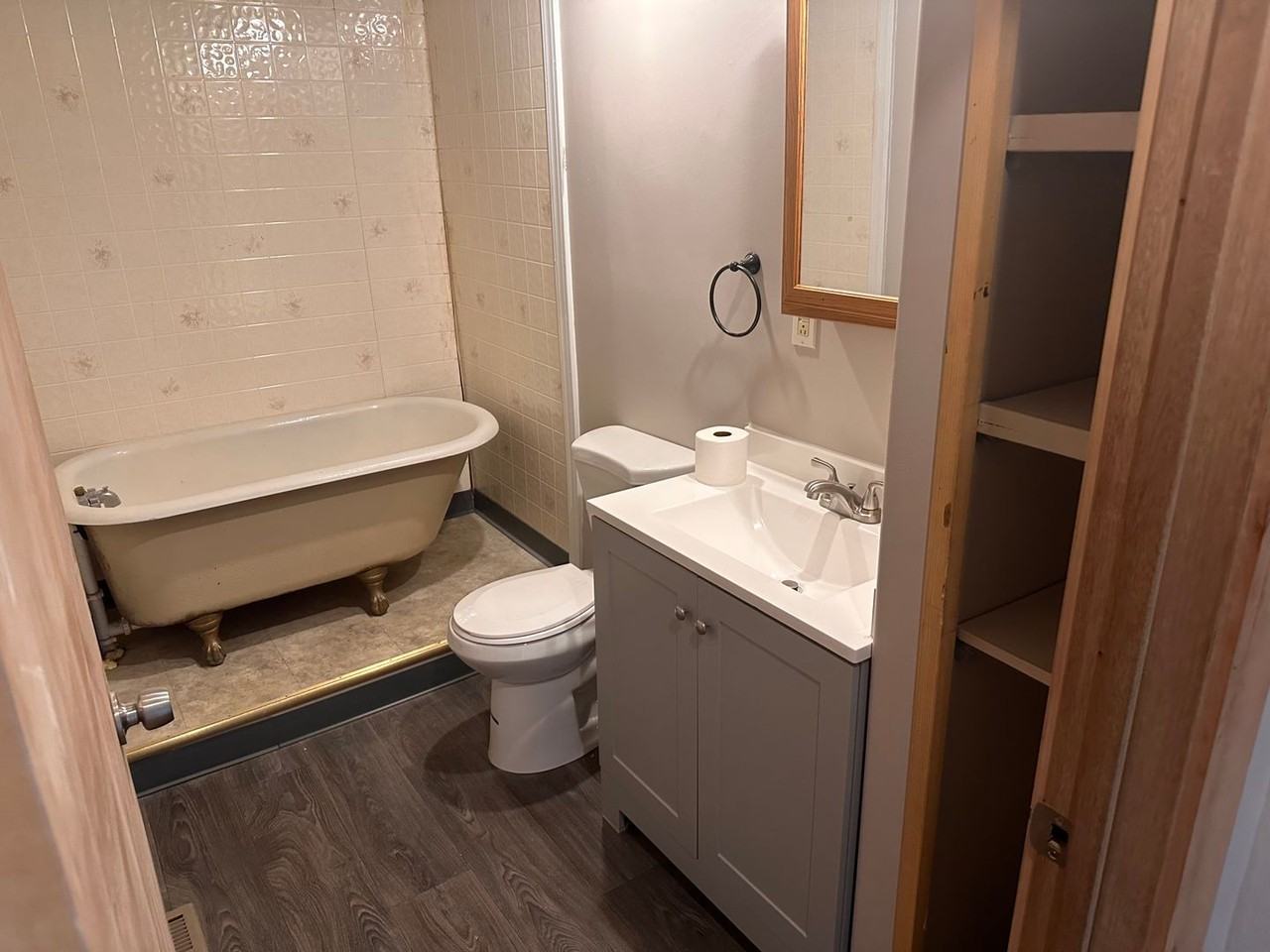 621 9th Ave S - Photo 2 of 14