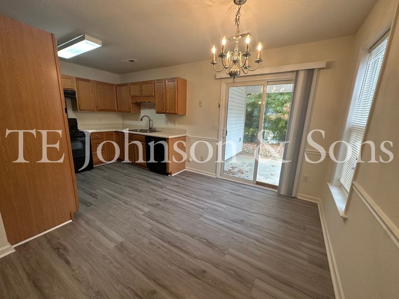 3505 Chelsea Village Ln - Photo 3 of 15