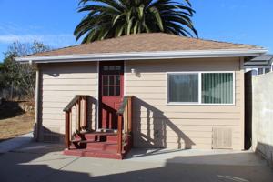 featured image of 222 1/2 E California Ave