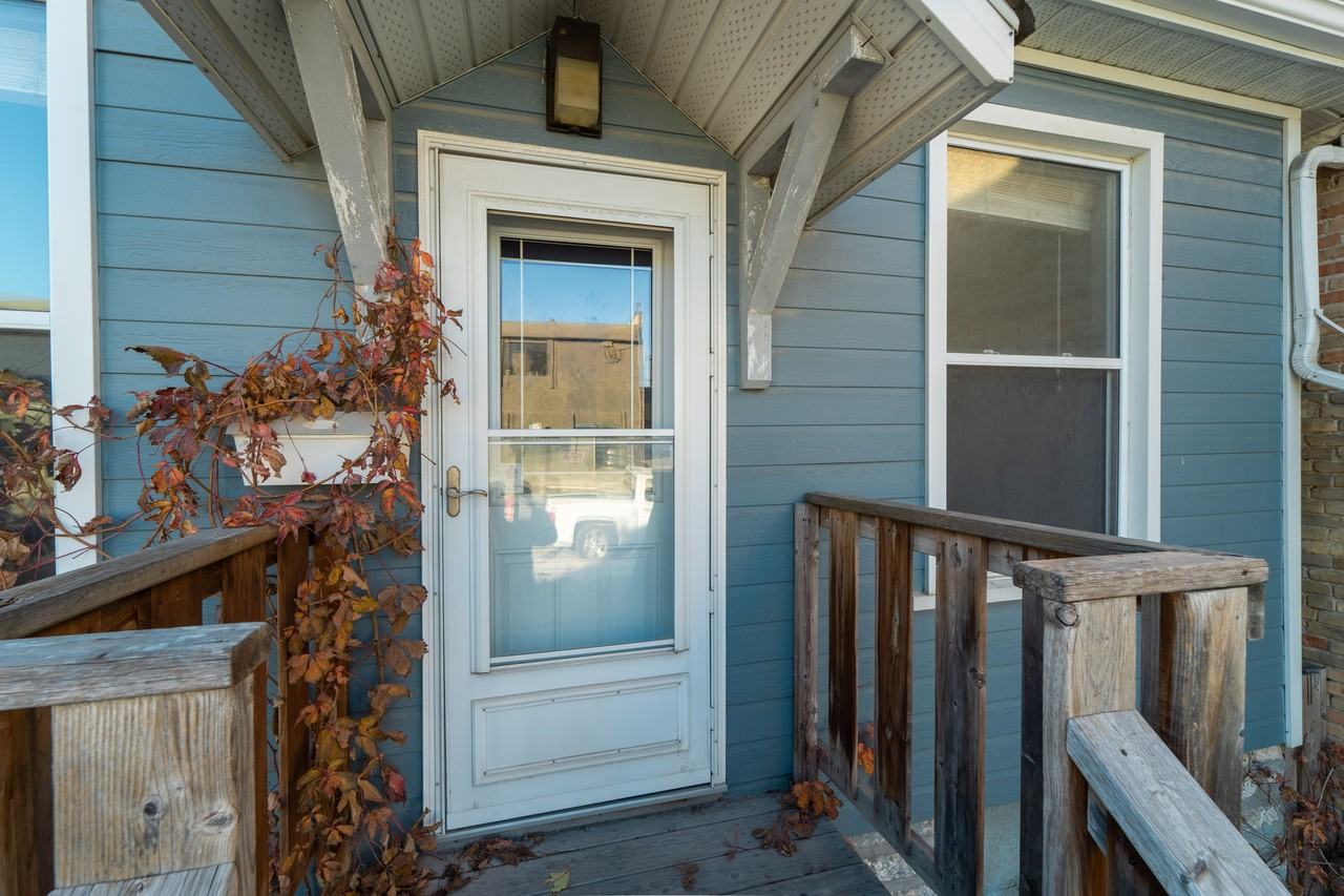 130 Fort Street, Winnipeg, MB R3C 1C7, CAN 5 bedroom House Rental