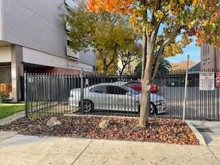 1337 North Madison Street #23 - Photo 3 of 17