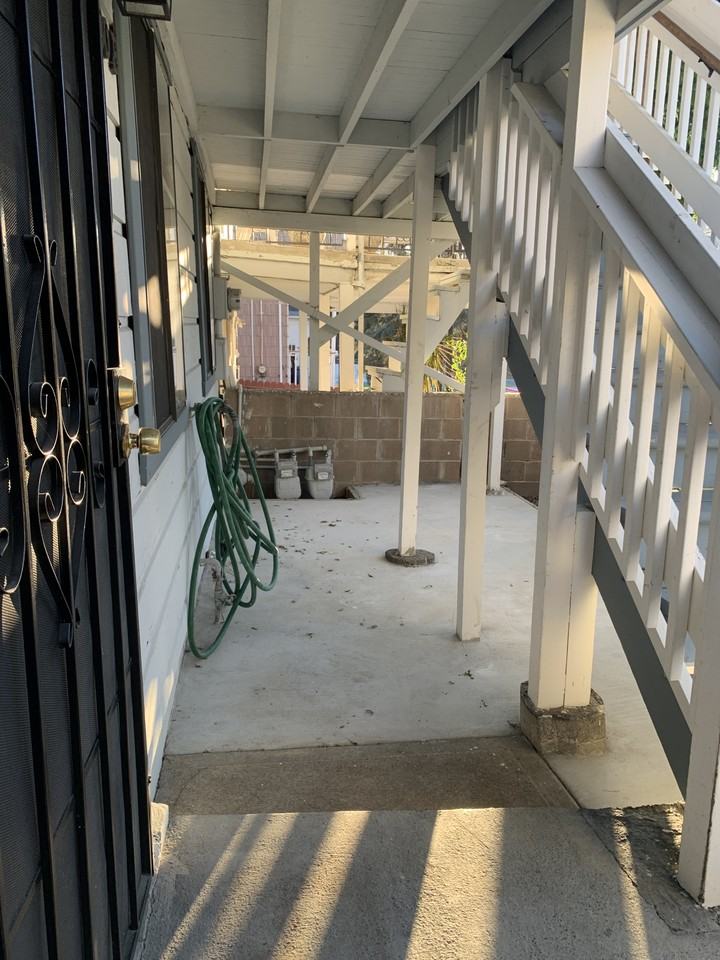 1130 Wanda St #B - Photo 2 of 15