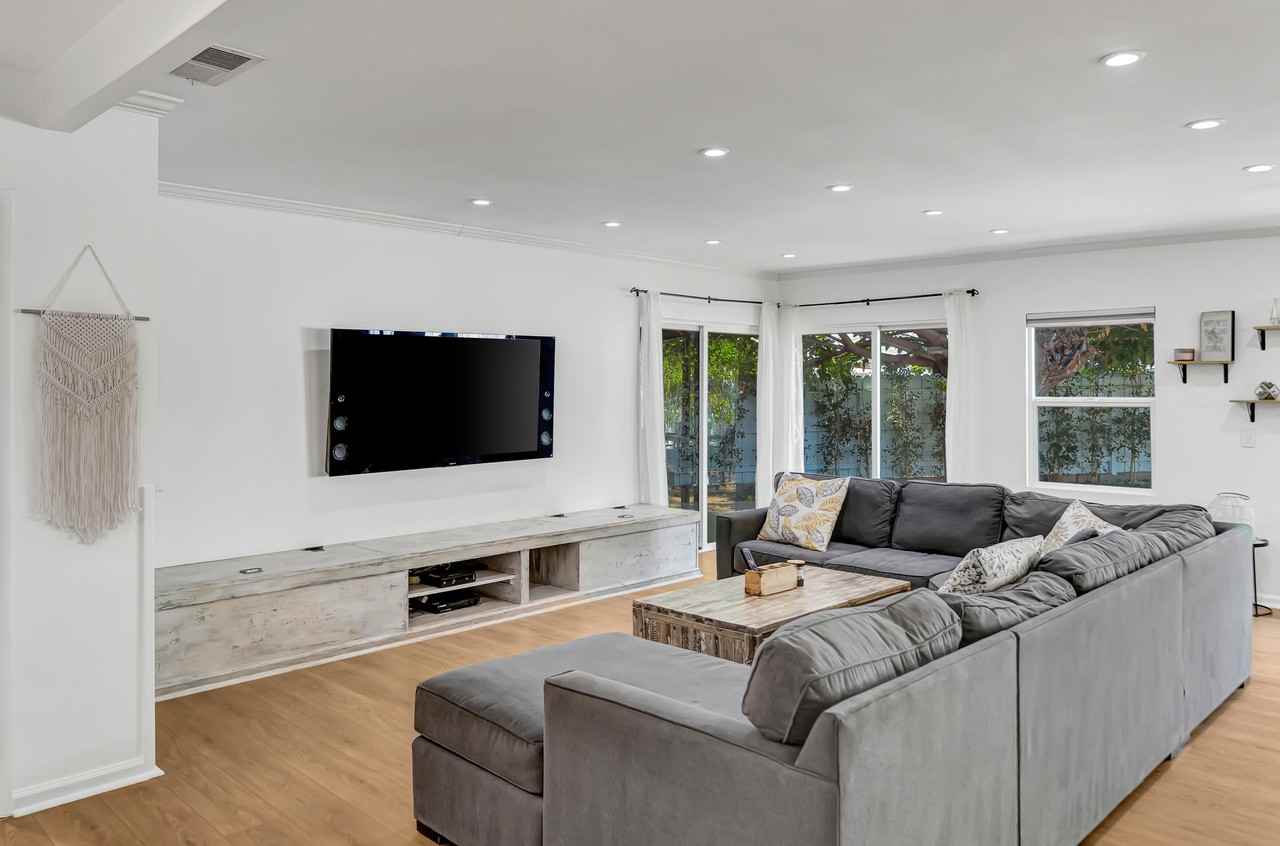 7713 Oakdale Ave #NA - Photo 2 of 50