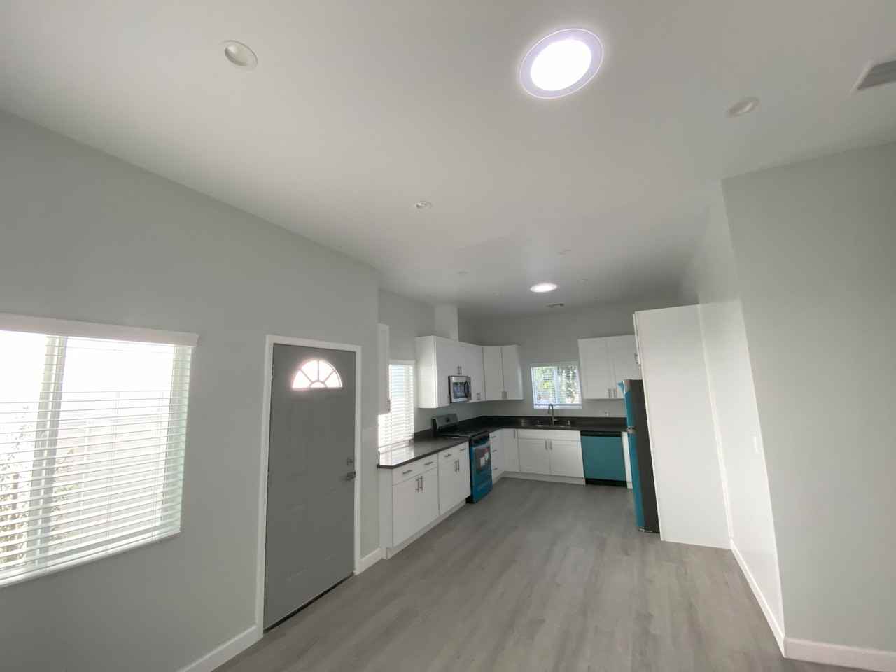 766 W 25th St #764-5 - Photo 6 of 20