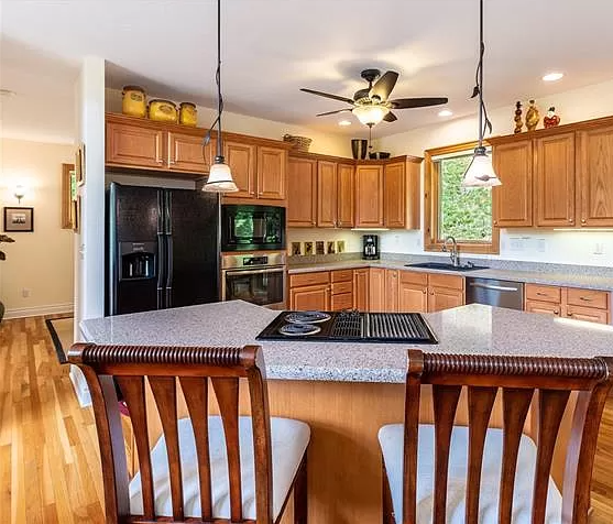 19 Riverview Pkwy #NA - Photo 5 of 37