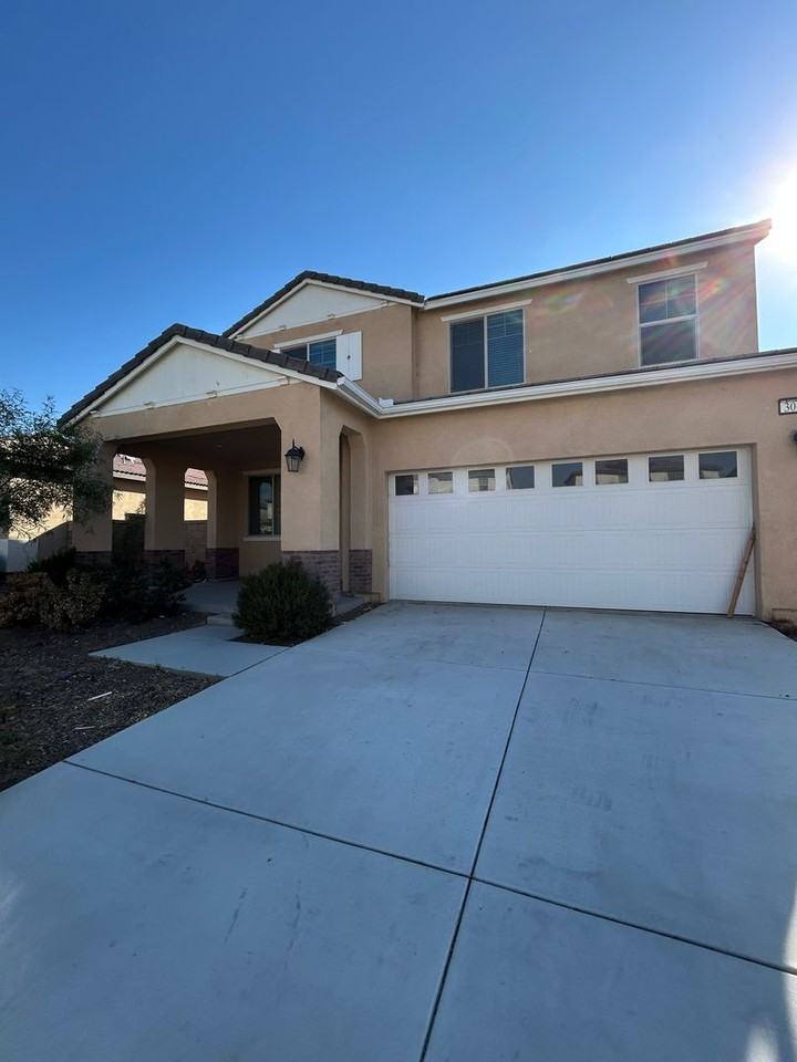 3065 Homeward St - Photo 2 of 27