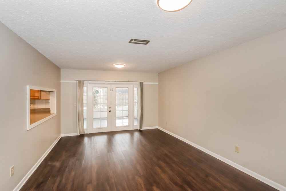 2321 Windsor Oaks Ave - Photo 3 of 16