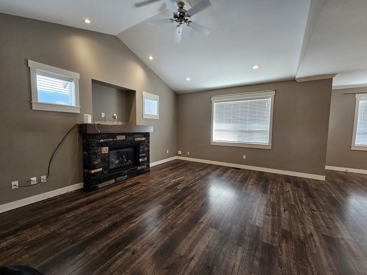 7270 Morrow Rd Uppr - Photo 2 of 17