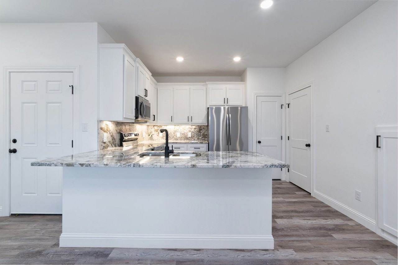1197 Musken Rd #2B - Photo 5 of 16