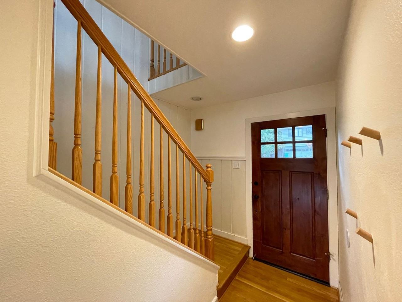 934 Sw Tangent St - Photo 2 of 29