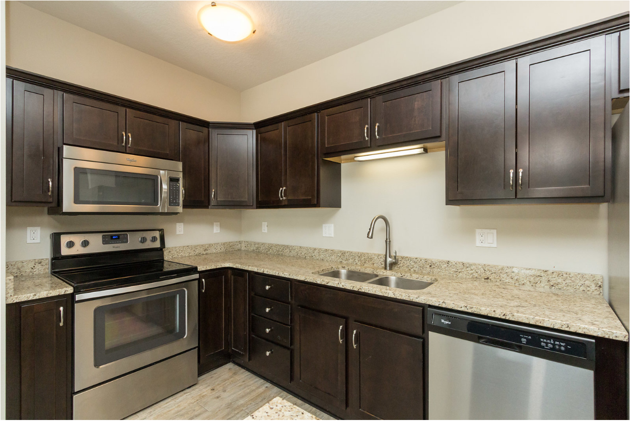 The Heights at Lincoln Swing | 4120 - Photo 2 of 8