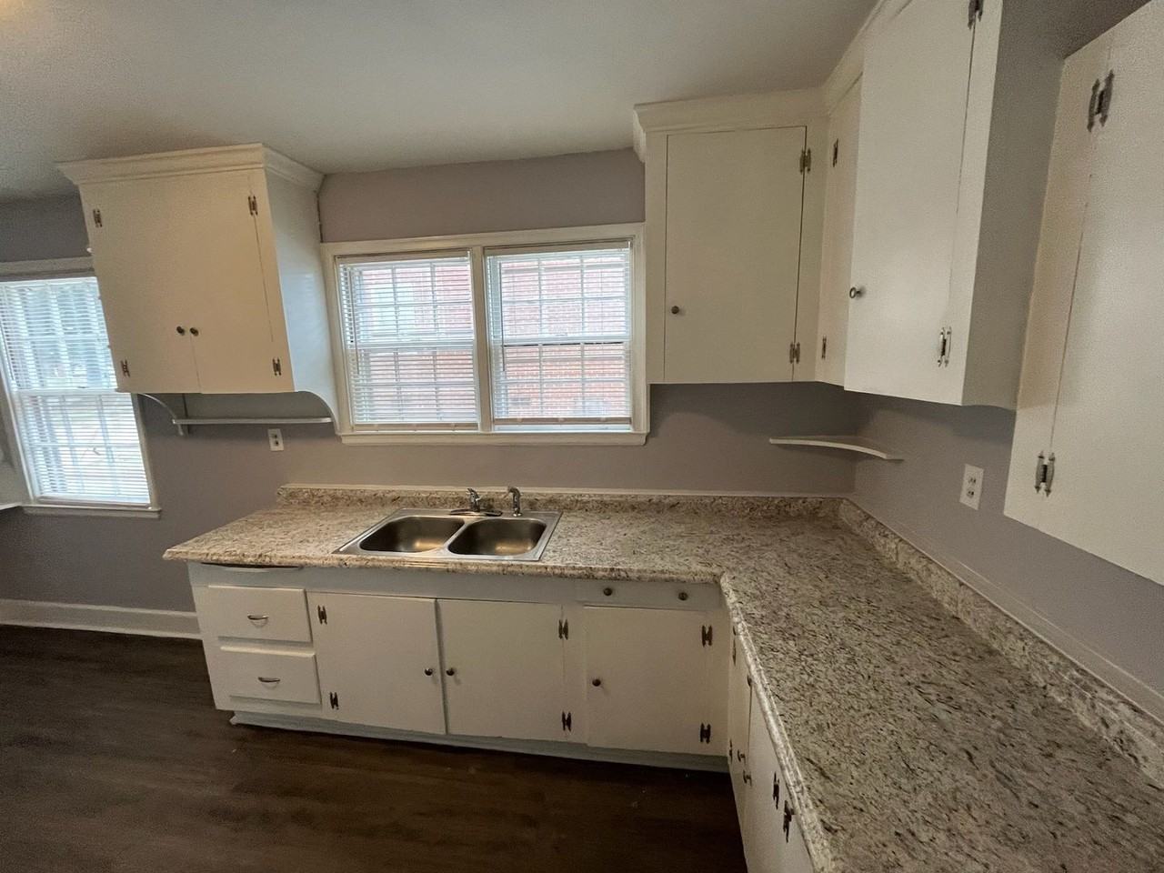 2928 Howard Ave - Photo 3 of 16