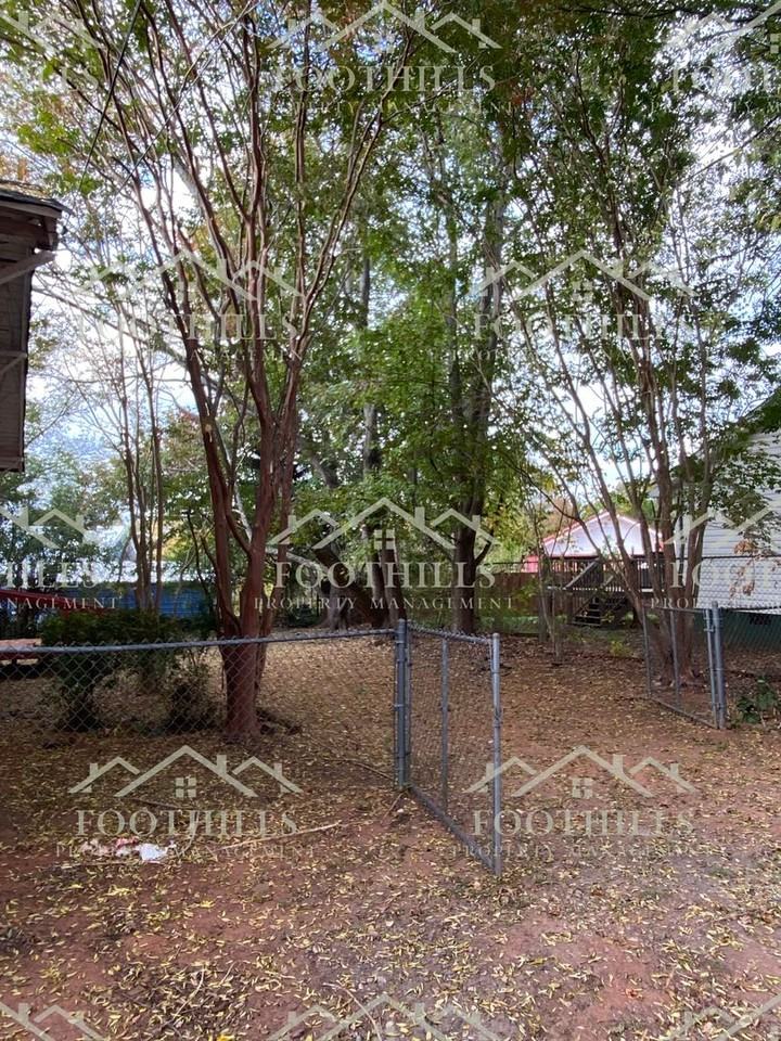 19 19 Circle Street - Photo 3 of 14