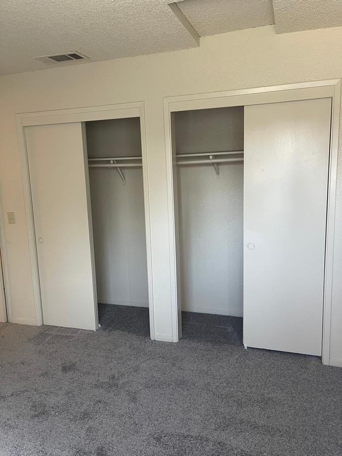 7511 N 1st St - Photo 4 of 11