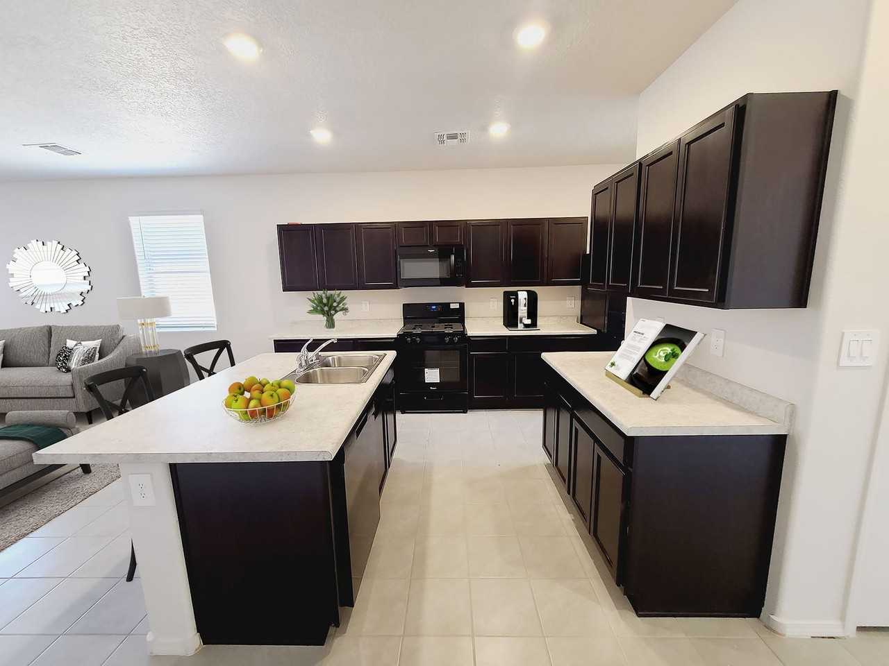 841 Desert Senna Ave Sw - Photo 4 of 11