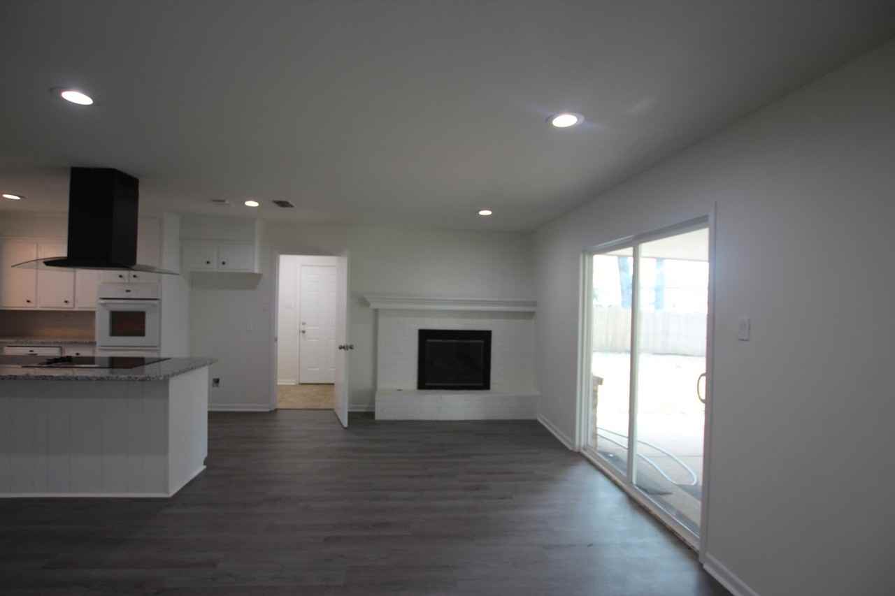 5105 Atlanta Ave - Photo 5 of 24