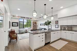 featured image of 265 S 4th St E