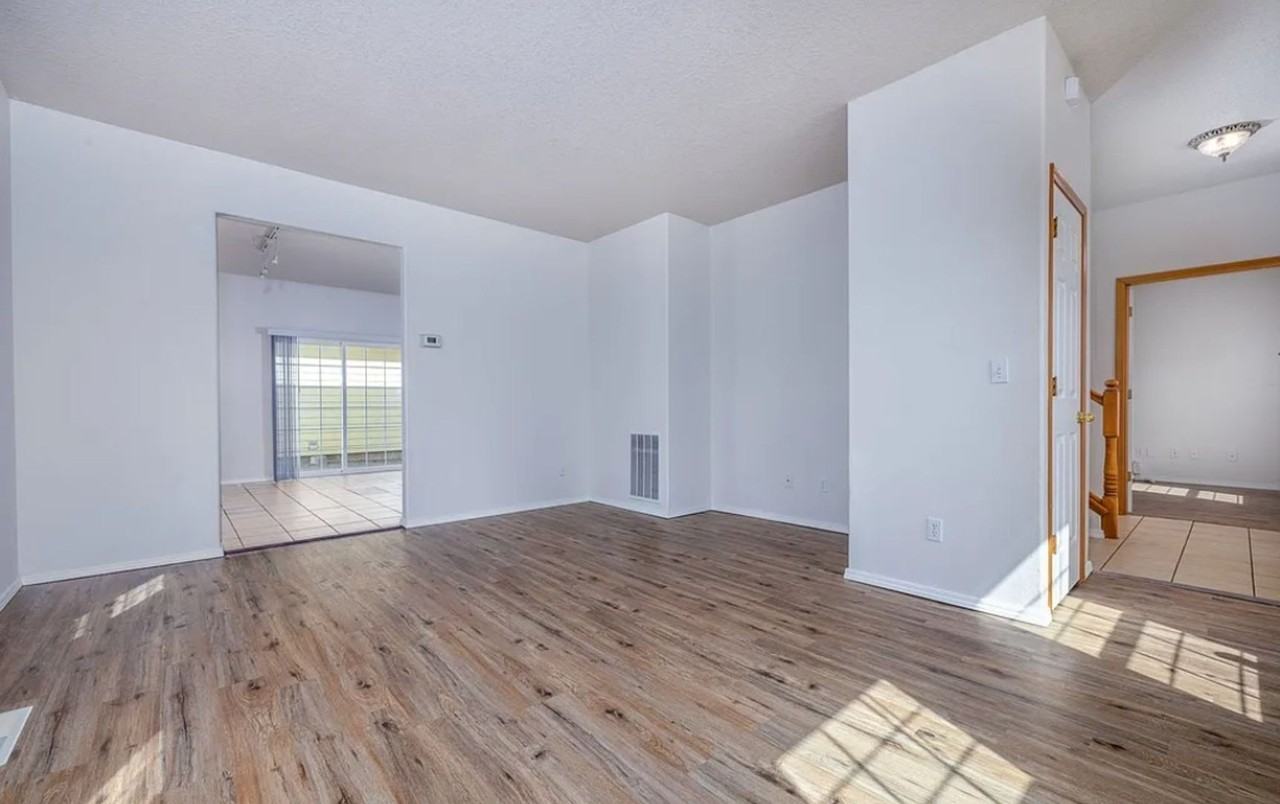 1120 Elm St - Photo 7 of 15