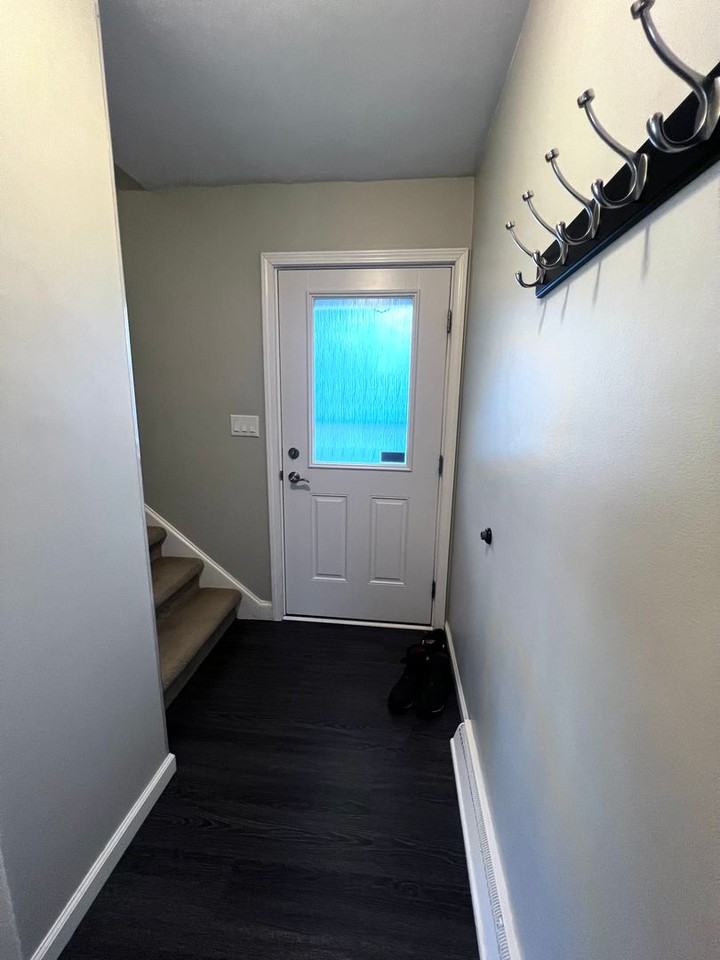 335 Madison Ave - Photo 2 of 35