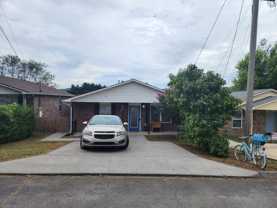 812 Valerie Lane - Photo 1 of 1