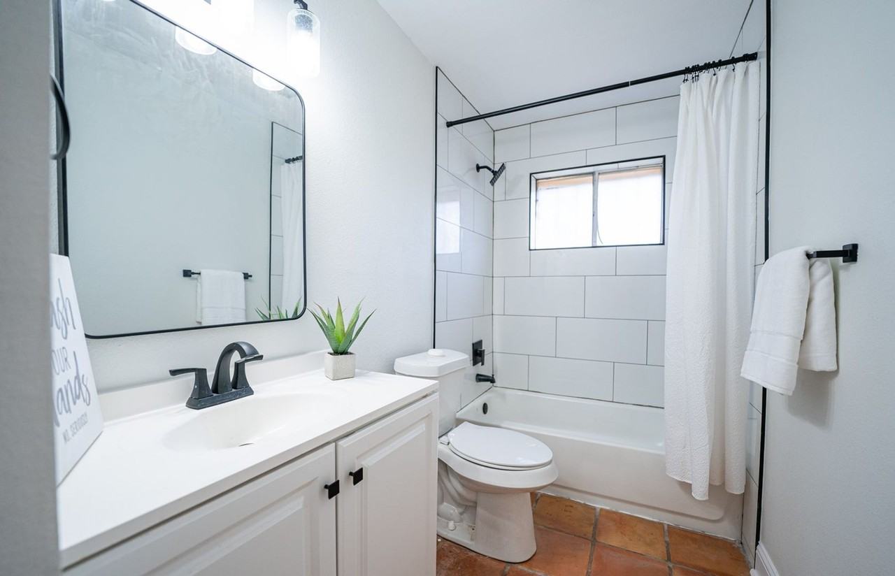 4806 Cedarbrook - Photo 3 of 4