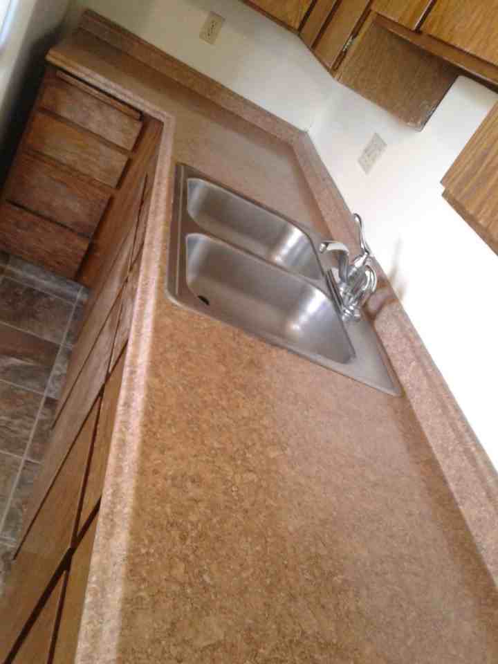 185W 895S 1-4 - Photo 3 of 10