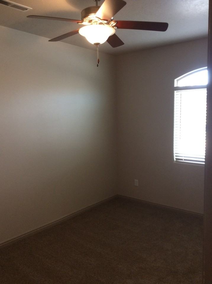 495 N 2480 W - Photo 5 of 14