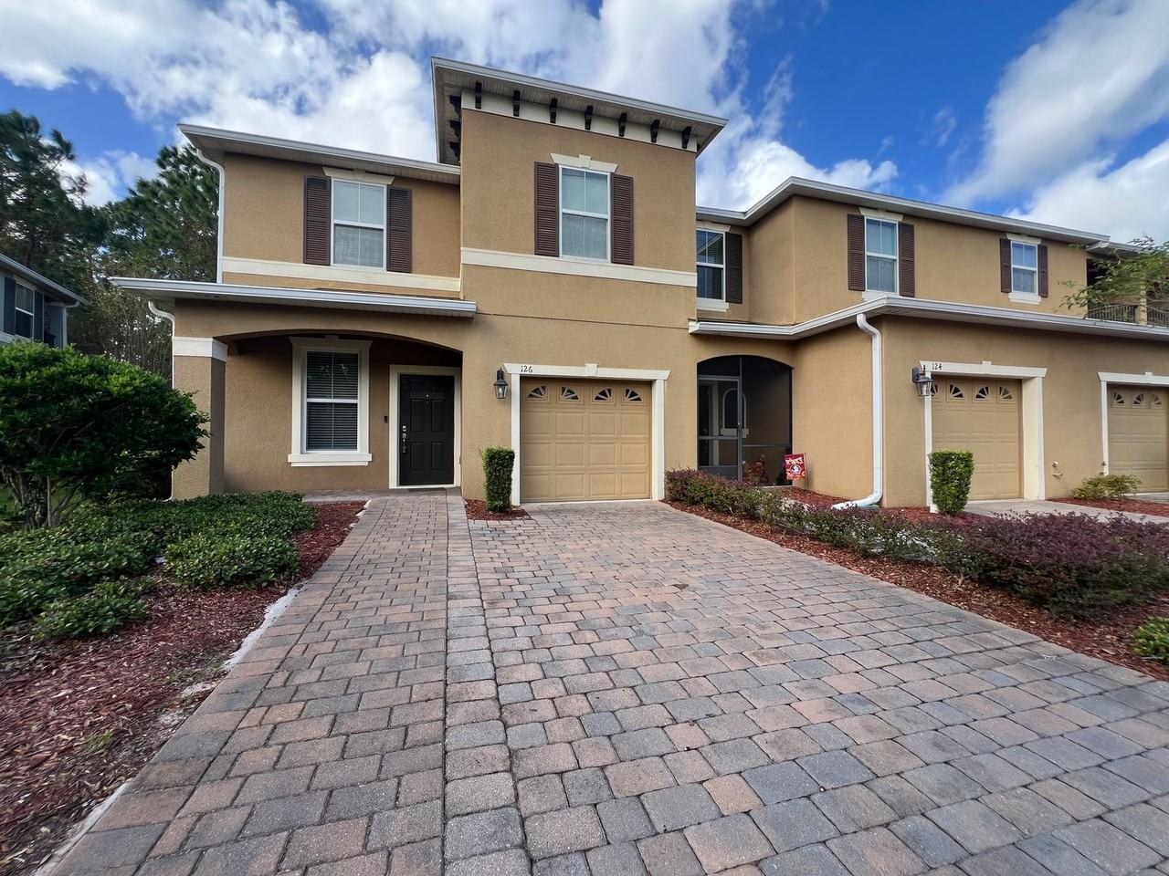 126 Masters Ln - Photo 2 of 34