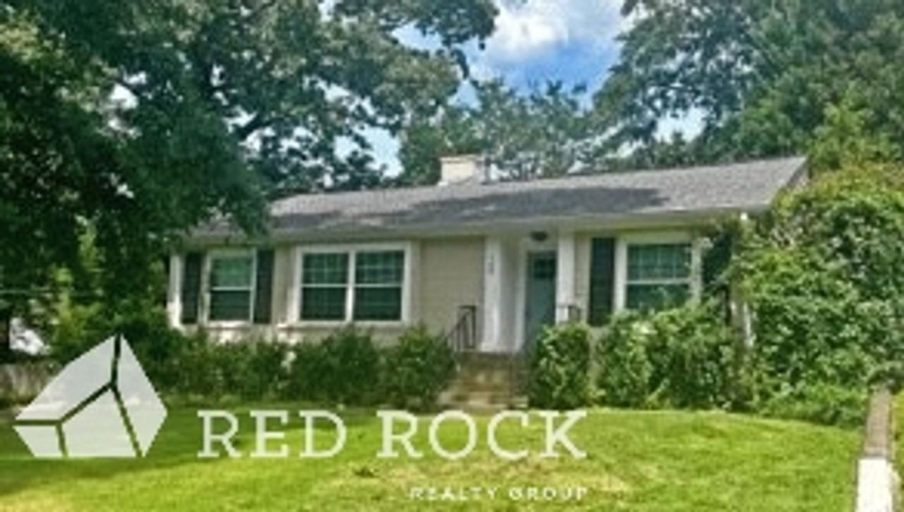 705 56th St S - Photo 2 of 15