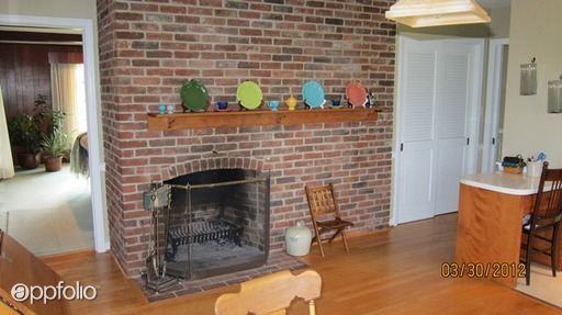 10943 Mapleville Rd - Photo 3 of 24