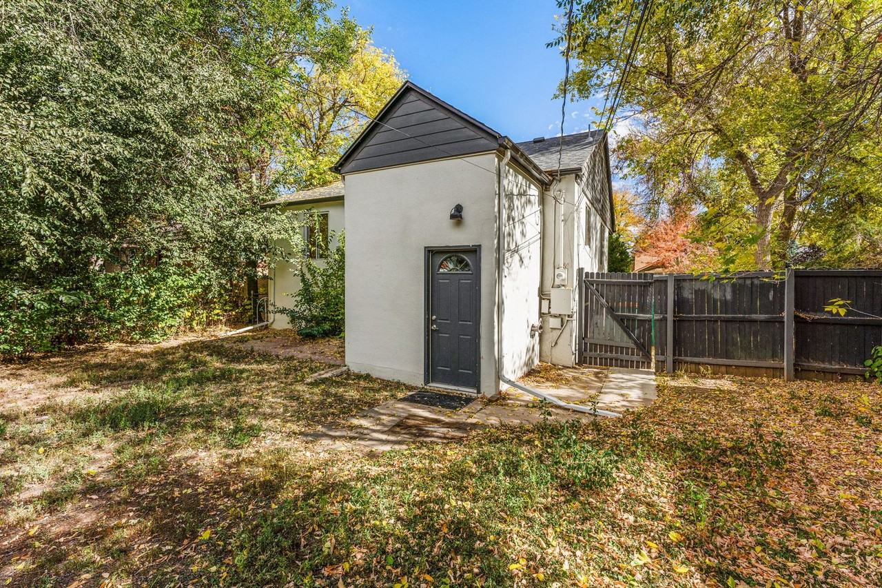 3369 S Emerson St - Photo 2 of 18