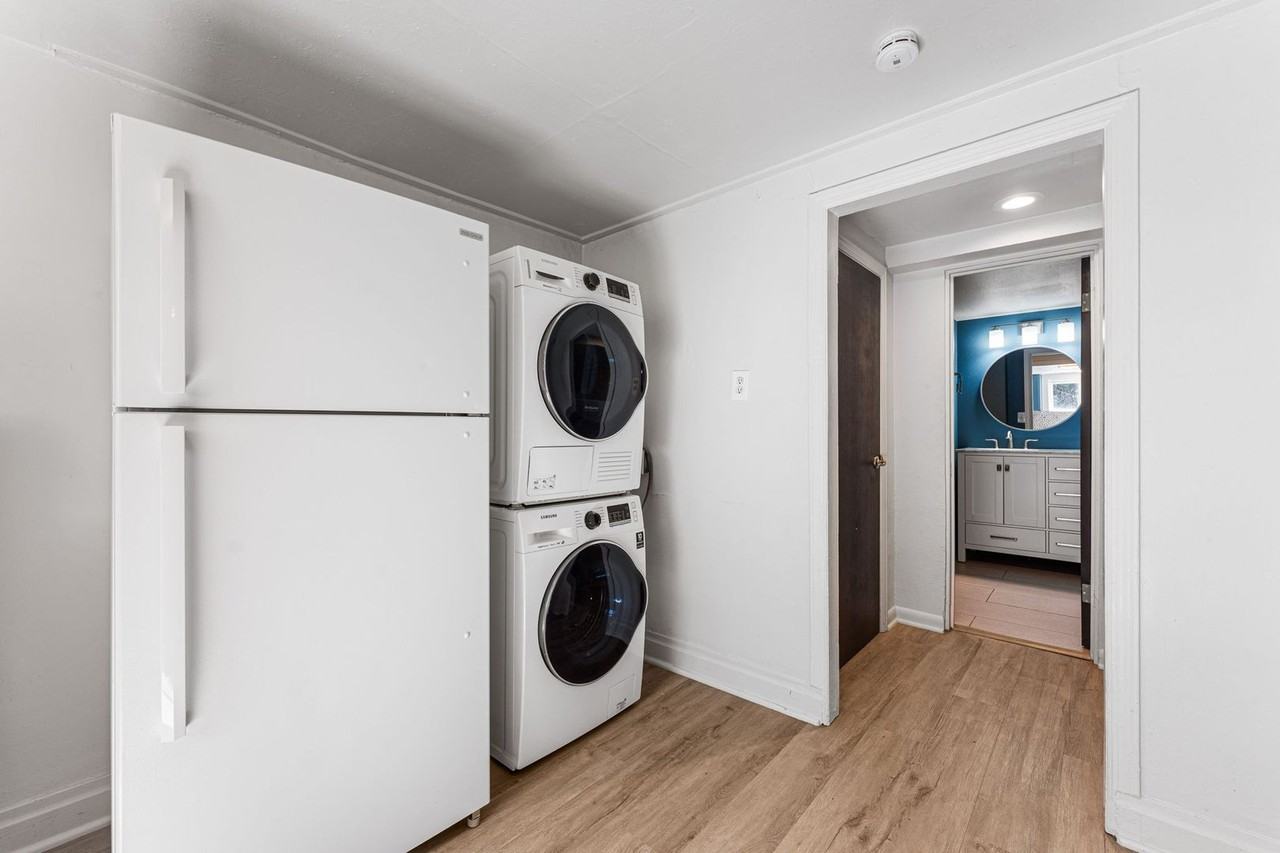 3369 S Emerson St - Photo 7 of 18